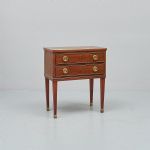 1174 4466 CHEST OF DRAWERS